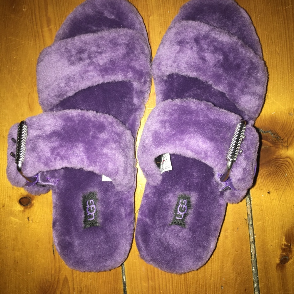 Ugg slide ons